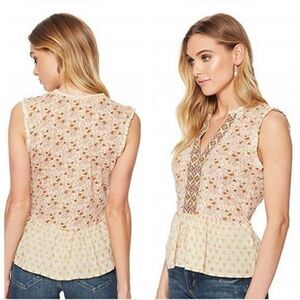 Lucky Brand boho floral mix print sleeveless embroidered vneck ruffle hem top